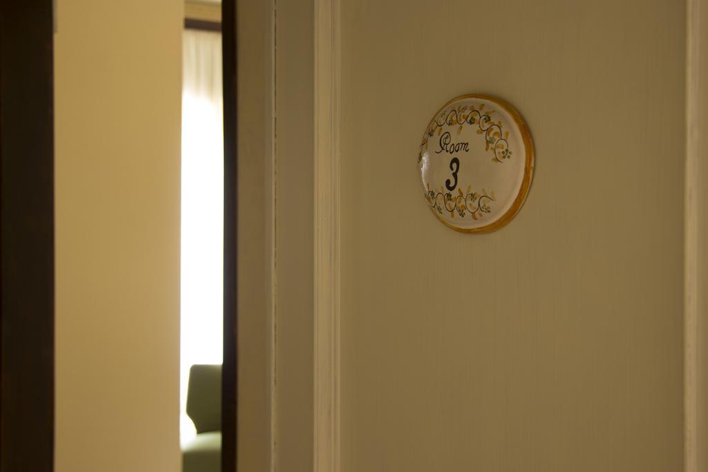 Terra Di Sole Bed and Breakfast Mazara del Vallo Δωμάτιο φωτογραφία